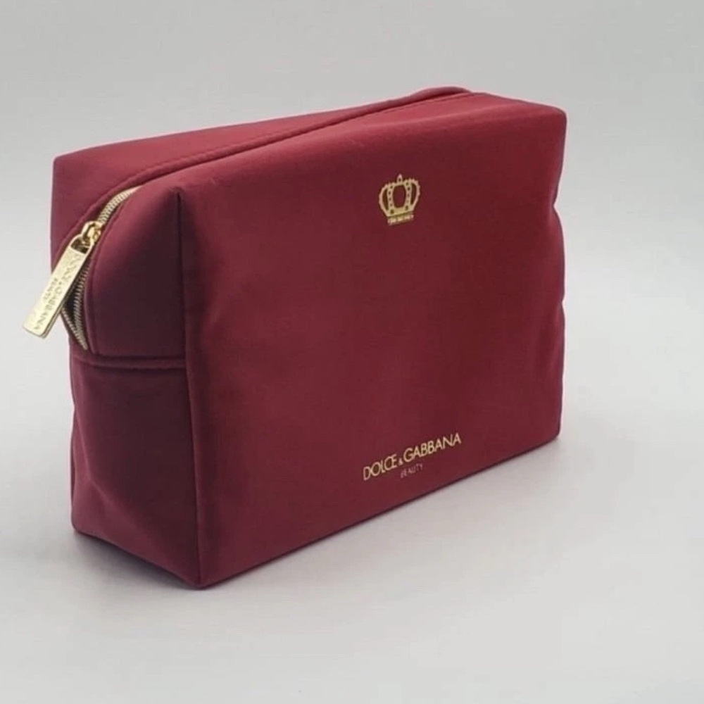 Dolce & Gabbana Rich Red Toiletry Bag - Picture 2 of 7